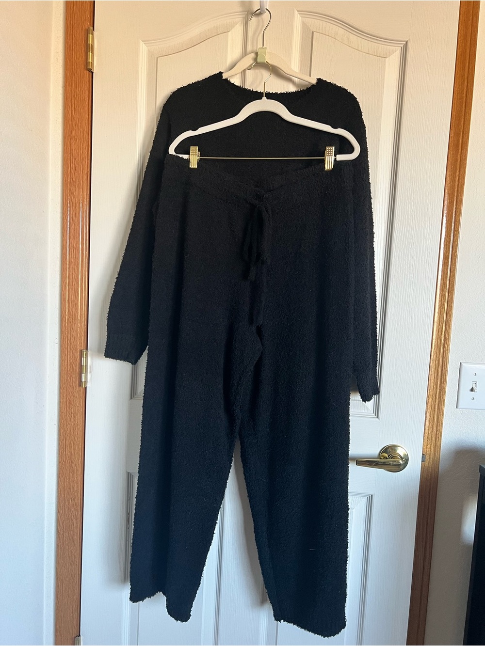 Black Two Piece Lounge Set